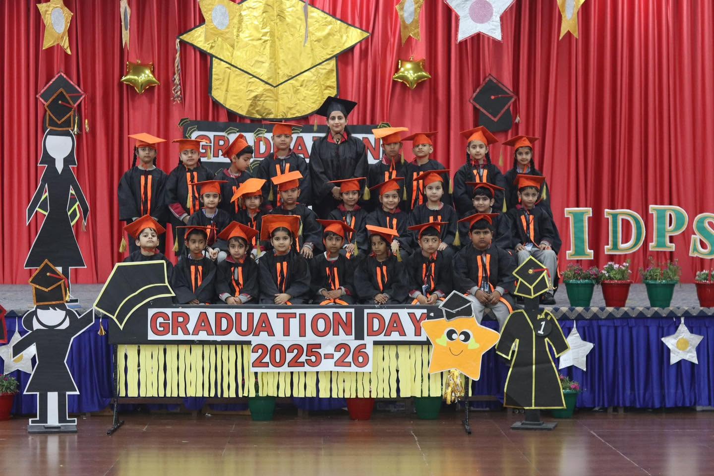 Graduation Ceremony 4">
                                </div>
                                <div class="portfolio-content">
                                    <div class="content-view">
                                        <a class="popup-image" href=